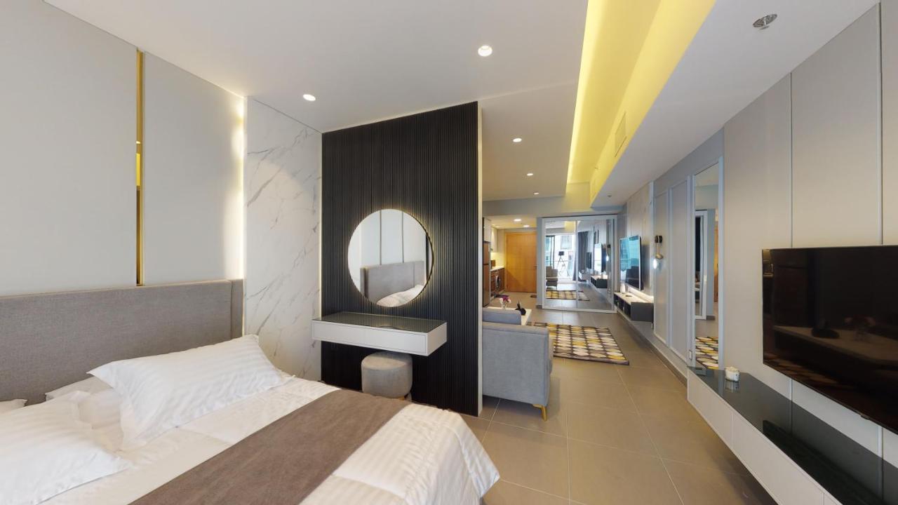 Al Fares Luxury Furnished Apartment-Damac Tower Exterior photo